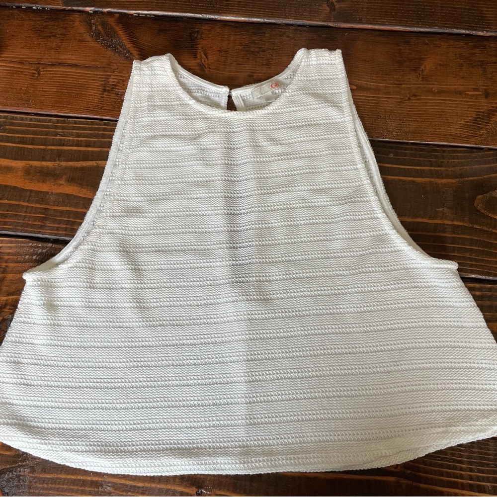 Gianni Bini Crochet White Tank Crop Top XL